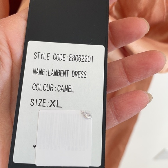 Elliatt camel/ beige Lambent dress XL NWT - Picture 8 of 9